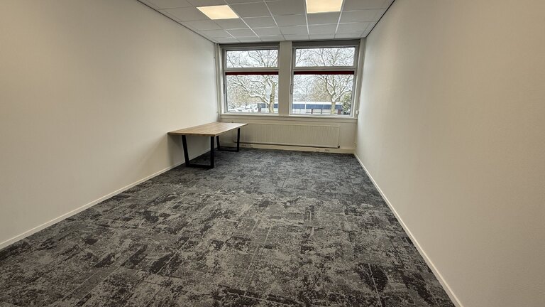 BusinessCenter Leek Unit 12