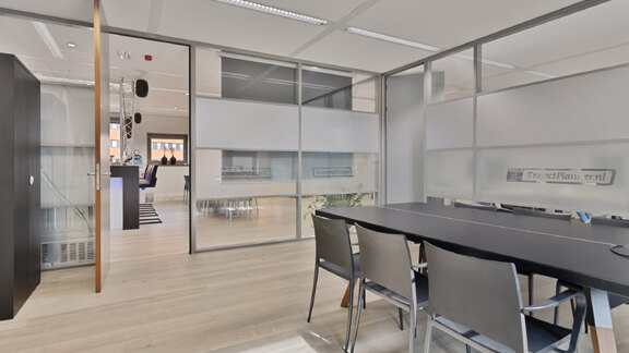 Corporate Office - 3e etage Rechts